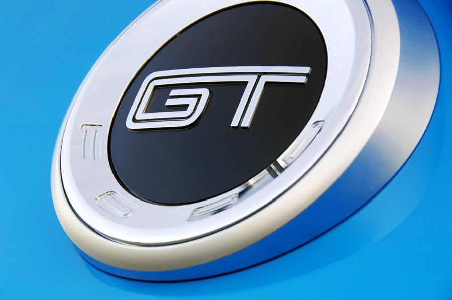  Ford Mustang GT 2010 года  (фото 74 из 213)